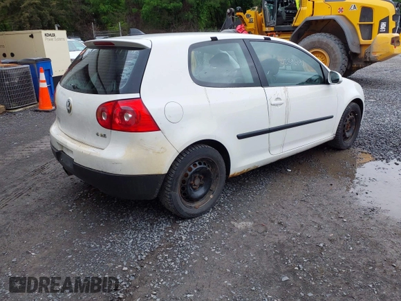 2009 Volkswagen Rabbit S with VIN WVWBB71KX9W026532, listed as a IAAI auction lot 42396191 with 161,660 mi miles and . Bid and sale history available at DreamBid. Image 4.