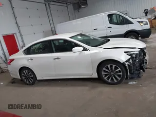 2017 Nissan Altima S with VIN 1N4AL3AP3HC218085, listed as a IAAI auction lot 42378187 with 93,821 mi miles and . Bid and sale history available at DreamBid. Image 13.