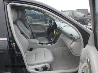 2007 Mercedes-Benz C 230 Sport with VIN WDBRF52H47E023492, listed as a IAAI auction lot 41561085 with 154,707 mi miles and . Bid and sale history available at DreamBid. Image 5.