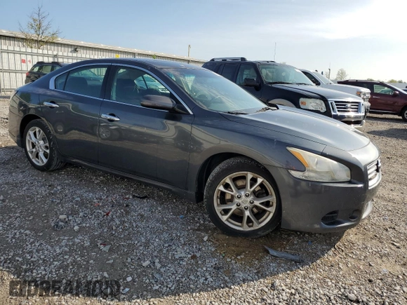 2013 Nissan Maxima S z VIN 1N4AA5AP8DC821836, wystawiony jako Copart lot #55088585 z przebiegiem 128 209 mil mil oraz Szkoda całkowita • Salvage title. Historia ofert i sprzedaży dostępna na DreamBid. Obrazek 4.