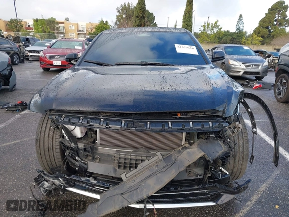 2024 Cadillac LYRIQ Luxury z VIN 1GYKPSRL6RZ120031, wystawiony jako IAAI lot #41579356 z przebiegiem 20 921 mil mil oraz . Historia ofert i sprzedaży dostępna na DreamBid. Obrazek 13.