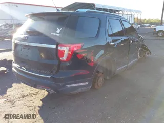 2018 Ford Explorer Limited with VIN 1FM5K7F85JGA98906, listed as a IAAI auction lot 41810426 with 162,429 mi miles. Bid and sale history available at carsss.com. Image 4.