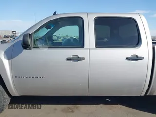 2007 Chevrolet Silverado 1500 Work Truck with VIN 2GCEC13C571535347, listed as a IAAI auction lot 41272098 with 350,157 mi miles and . Bid and sale history available at DreamBid. Image 14.