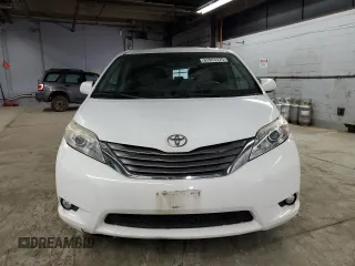 2011 Toyota Sienna XLE with VIN 5TDDK3DC6BS026183, listed as a Copart auction lot 51913375 with 149,396 mi miles and Clean Title. Bid and sale history available at carsss.com. Image 5.