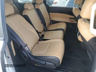 2024 Kia Carnival EX with VIN KNDNC5H36R6368699, listed as a Copart auction lot 76900244 with 6,330 mi miles and Non Repairable. Bid and sale history available at carsss.com. Image 11.