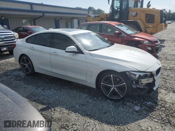 2018 BMW 4 Series 430i with VIN WBA4J1C57JBM10907, listed as a Copart auction lot 61549305 with 122,078 mi miles and Salvage title. Bid and sale history available at DreamBid. Image 4.