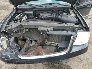 2005 Ford Expedition Special Service z VIN 1FMFU16505LA30009, wystawiony jako Copart lot #55461515 z przebiegiem 229 613 mil mil oraz Szkoda całkowita • Salvage title. Historia ofert i sprzedaży dostępna na DreamBid. Obrazek 12.