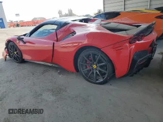 2022 Ferrari SF90 z VIN ZFF96NMA3N0285677, wystawiony jako Copart lot #42336505 z przebiegiem 1234 mil mil oraz Szkody całkowita. Historia ofert i sprzedaży dostępna na DreamBid. Obrazek 2.