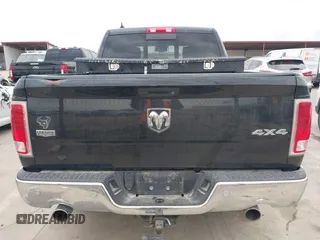 2016 Ram 1500 Laramie z VIN 1C6RR7NM7GS354329, wystawiony jako IAAI lot #41360188 z przebiegiem Nie podano mil oraz . Historia ofert i sprzedaży dostępna na DreamBid. Obrazek 17.
