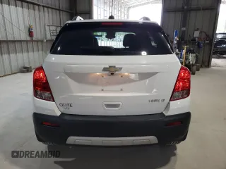 2016 Chevrolet Trax LT z VIN KL7CJLSB0GB666989, wystawiony jako Copart lot #55850675 z przebiegiem 96 539 mil mil oraz Szkoda całkowita • Salvage title. Historia ofert i sprzedaży dostępna na DreamBid. Obrazek 6.