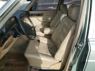 1989 Mercedes-Benz 300 with VIN WDBCA24D0KA457759, listed as a Copart auction lot 47920625 with 174,332 mi miles and Salvage Title. Bid and sale history available at DreamBid. Image 7.