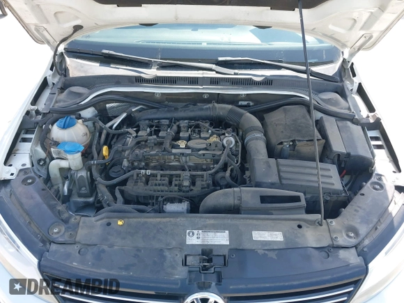 2014 Volkswagen Jetta SE with VIN 3VWD07AJ2EM444256, listed as a IAAI auction lot 42383287 with 99,654 mi miles and . Bid and sale history available at DreamBid. Image 10.