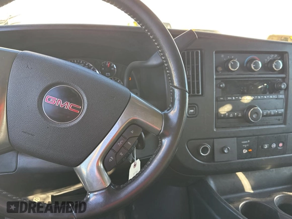 2017 GMC Savana Cargo Van with VIN 1GTW7AFF2H1313581, listed as a Copart auction lot 82309284 with 181,146 mi miles and Clean Title. Bid and sale history available at carsss.com. Image 9.