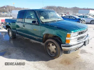 1997 Chevrolet Silverado 1500 with VIN 2GCEK19RXV1115899, listed as a IAAI auction lot 41671682 with 291,289 mi miles and . Bid and sale history available at DreamBid. Image 1.