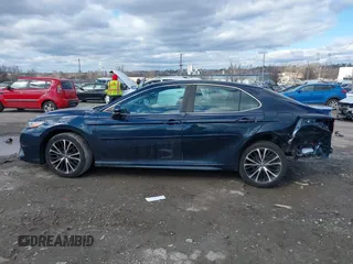 2018 Toyota Camry LE with VIN 4T1B11HK2JU598860, listed as a IAAI auction lot 41493633 with 74,480 mi miles. Bid and sale history available at carsss.com. Image 14.