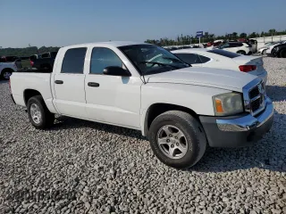 2005 Dodge Dakota SLT with VIN 1D7HE48N95S186845, listed as a Copart auction lot 65968444 with 173,488 mi miles and Salvage Title. Bid and sale history available at DreamBid. Image 4.