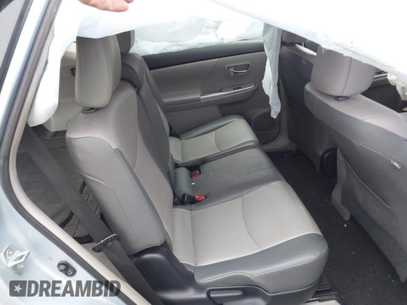 2015 Toyota Prius Two with VIN JTDZN3EU9FJ037766, listed as a IAAI auction lot 42019924 with 277,895 mi miles and . Bid and sale history available at DreamBid. Image 8.