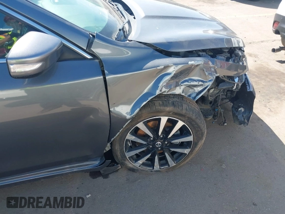 2018 Nissan Altima SR with VIN 1N4AL3AP5JC243138, listed as a IAAI auction lot 41750643 with 123,601 mi miles and . Bid and sale history available at carsss.com. Image 17.