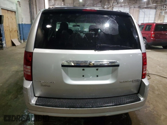 2010 Chrysler Town & Country Touring z VIN 2A4RR5D13AR351984, wystawiony jako Copart lot #82829684 z przebiegiem 258 151 mil mil oraz Czysty tytuł • Clean title. Historia ofert i sprzedaży dostępna na DreamBid. Obrazek 6.