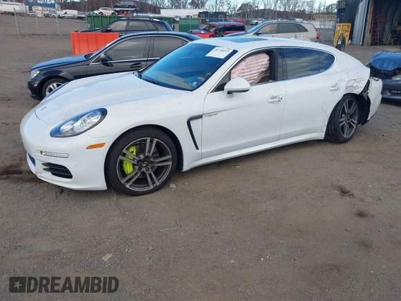 2014 Porsche Panamera S E-Hybrid with VIN WP0AD2A76EL044722, listed as a IAAI auction lot 40716615 with 52,474 mi miles and . Bid and sale history available at DreamBid. Image 17.