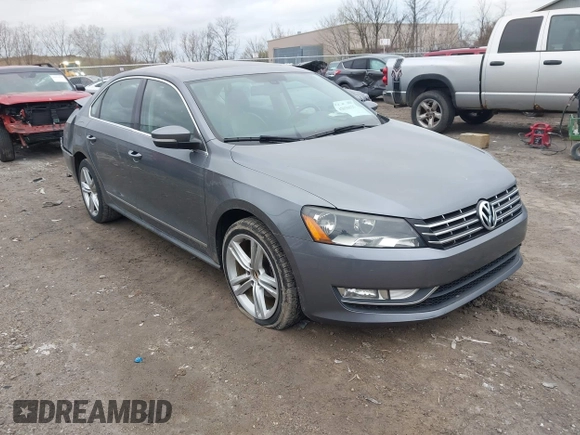 2015 Volkswagen Passat 2.0L TDI SEL Premium with VIN 1VWCV7A34FC094467, listed as a IAAI auction lot 42030825 with 184,517 mi miles. Bid and sale history available at carsss.com. Image 1.
