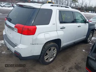 2010 GMC Terrain SLT-2 z VIN 2CTFLJEYXA6226212, wystawiony jako IAAI lot #41563252 z przebiegiem Nie podano mil oraz . Historia ofert i sprzedaży dostępna na DreamBid. Obrazek 4.