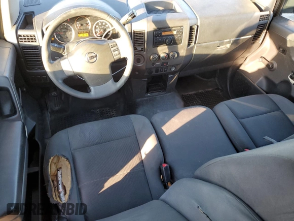 2010 Nissan Titan SE with VIN 1N6BA0CH6AN313367, listed as a Copart auction lot 83491054 with 161,918 mi miles and Salvage Title. Bid and sale history available at carsss.com. Image 8.