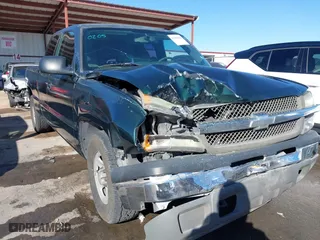 2004 Chevrolet Silverado 1500 Work Truck with VIN 1GCEC19X34Z145554, listed as a IAAI auction lot 41504168 with 203,888 mi miles. Bid and sale history available at carsss.com. Image 6.