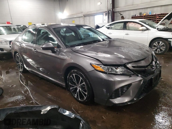 2019 Toyota Camry LE with VIN 4T1B11HK1KU733313, listed as a Copart auction lot 84187644 with 38,934 mi miles and Salvage Title. Bid and sale history available at carsss.com. Image 4.