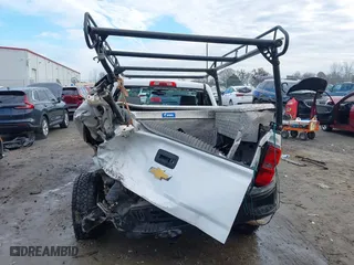 2015 Chevrolet Silverado 1500 Work Truck with VIN 1GCNCPEC1FZ402817, listed as a IAAI auction lot 41209001 with 200,234 mi miles. Bid and sale history available at carsss.com. Image 16.