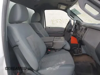 2012 Ford F-250 XL с VIN 1FDBF2B60CEC35487, выставлен на аукционе IAAI как лот 42251524 с пробегом 380 107 миль миль и . История ставок и продаж доступна на DreamBid. Изображение 8.