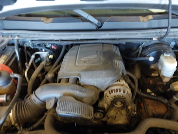 2007 Chevrolet Silverado 1500 LS with VIN 2GCEK13C571501993, listed as a IAAI auction lot 41984825 with 1 mi miles. Bid and sale history available at carsss.com. Image 10.