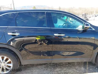 2017 Kia Sorento LX with VIN 5XYPG4A34HG220600, listed as a IAAI auction lot 41363545 with 131,233 mi miles. Bid and sale history available at carsss.com. Image 13.