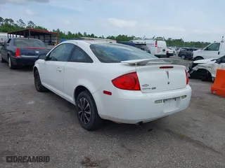2008 Pontiac G5 with VIN 1G2AL18F687216050, listed as a IAAI auction lot 42082005 with 189,600 mi miles. Bid and sale history available at carsss.com. Image 3.