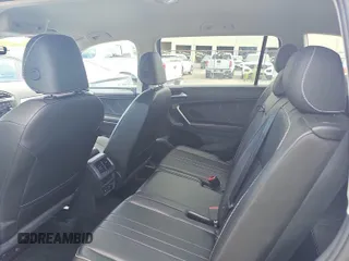 2024 Volkswagen Tiguan SE с VIN 3VV3B7AX6RM085904, выставлен на аукционе IAAI как лот 42852870 с пробегом 27 302 миль миль и . История ставок и продаж доступна на DreamBid. Изображение 12.