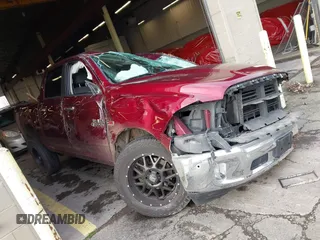 2017 Ram 1500 Big Horn z VIN 1C6RR7LM6HS881041, wystawiony jako IAAI lot #40971022 z przebiegiem 111 179 mil mil oraz . Historia ofert i sprzedaży dostępna na DreamBid. Obrazek 1.
