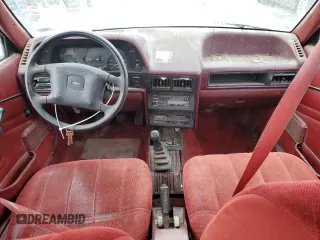 1989 Ford Escort z VIN 1FAPP959XKW361294, wystawiony jako Copart lot #83879674 z przebiegiem 12 406 mil mil oraz Szkody całkowita. Historia ofert i sprzedaży dostępna na DreamBid. Obrazek 8.