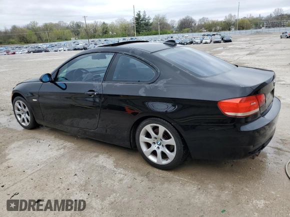 2008 BMW 3 Series 328xi z VIN WBAWV53538P078580, wystawiony jako Copart lot #52483785 z przebiegiem 121 613 mil mil oraz Nie do naprawy • Non repairable. Historia ofert i sprzedaży dostępna na DreamBid. Obrazek 2.