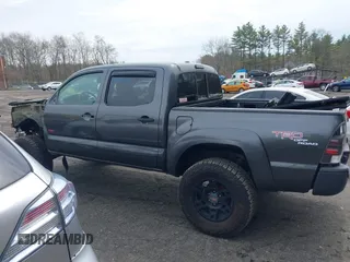 2011 Toyota Tacoma with VIN 3TMLU4EN1BM067901, listed as a IAAI auction lot 42043408 with 186,499 mi miles and . Bid and sale history available at carsss.com. Image 14.