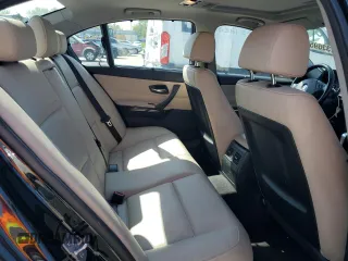 2011 BMW 3 Series 328i xDrive with VIN WBAPK7C59BA975051, listed as a Copart auction lot 53133695 with 111,711 mi miles and Salvage title. Bid and sale history available at DreamBid. Image 10.