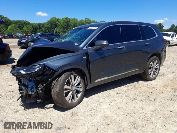 2020 Cadillac XT6 AWD Premium Luxury z VIN 1GYKPDRS3LZ112804, wystawiony jako Copart lot #56648573 z przebiegiem 80 481 mil mil oraz . Historia ofert i sprzedaży dostępna na DreamBid. Obrazek 1.