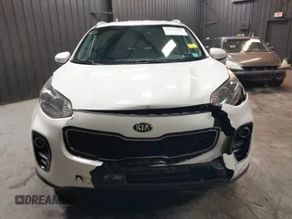 2019 Kia Sportage EX with VIN KNDPNCACXK7571757, listed as a IAAI auction lot 41919955 with 80,895 mi miles. Bid and sale history available at carsss.com. Image 6.
