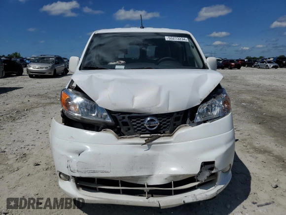 2017 Nissan NV200 SV z VIN 3N6CM0KN9HK703107, wystawiony jako Copart lot #55273234 z przebiegiem 194 548 mil mil oraz Szkoda całkowita • Salvage title. Historia ofert i sprzedaży dostępna na DreamBid. Obrazek 5.