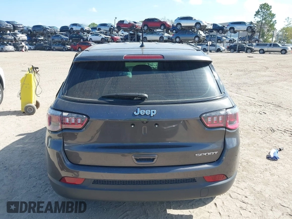 2018 Jeep Compass Sport with VIN 3C4NJCAB9JT133381, listed as a IAAI auction lot 41720816 with 26,584 mi miles. Bid and sale history available at carsss.com. Image 15.