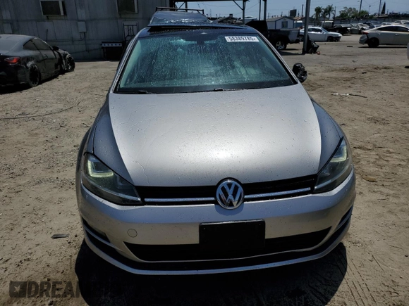 2016 Volkswagen Golf TSI S z VIN 3VW217AUXGM031082, wystawiony jako Copart lot #58389785 z przebiegiem 107 349 mil mil oraz Czysty tytuł • Clean title. Historia ofert i sprzedaży dostępna na DreamBid. Obrazek 5.