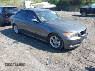 2008 BMW 3 Series 328i with VIN WBAVA37518NL18355, listed as a IAAI auction lot 41972403 with 137,859 mi miles. Bid and sale history available at carsss.com. Image 1.