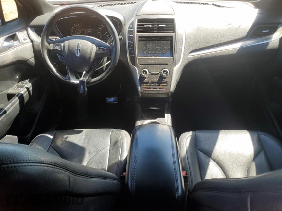 2015 Lincoln MKC z VIN 5LMCJ2A91FUJ33265, wystawiony jako Copart lot #49712835 z przebiegiem 144 723 mil mil oraz Szkoda całkowita • Salvage title. Historia ofert i sprzedaży dostępna na DreamBid. Obrazek 8.
