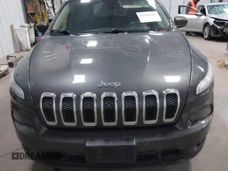 2016 Jeep Cherokee Latitude z VIN 1C4PJMCB1GW367092, wystawiony jako IAAI lot #41101266 z przebiegiem 96 500 mil mil oraz . Historia ofert i sprzedaży dostępna na DreamBid. Obrazek 12.