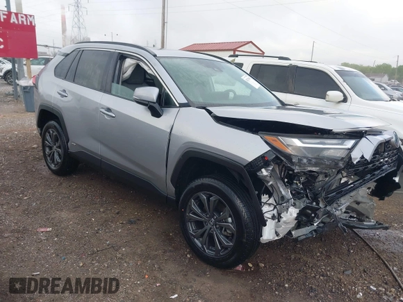 2024 Toyota RAV4 Hybrid XLE Premium z VIN 4T3B6RFV2RU151316, wystawiony jako IAAI lot #42171500 z przebiegiem 4 801 mil mil oraz . Historia ofert i sprzedaży dostępna na DreamBid. Obrazek 1.