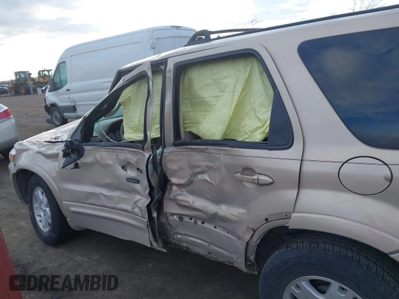 2007 Ford Escape Limited with VIN 1FMCU04137KC07416, listed as a IAAI auction lot 41452095 with Not provided miles and . Bid and sale history available at DreamBid. Image 13.